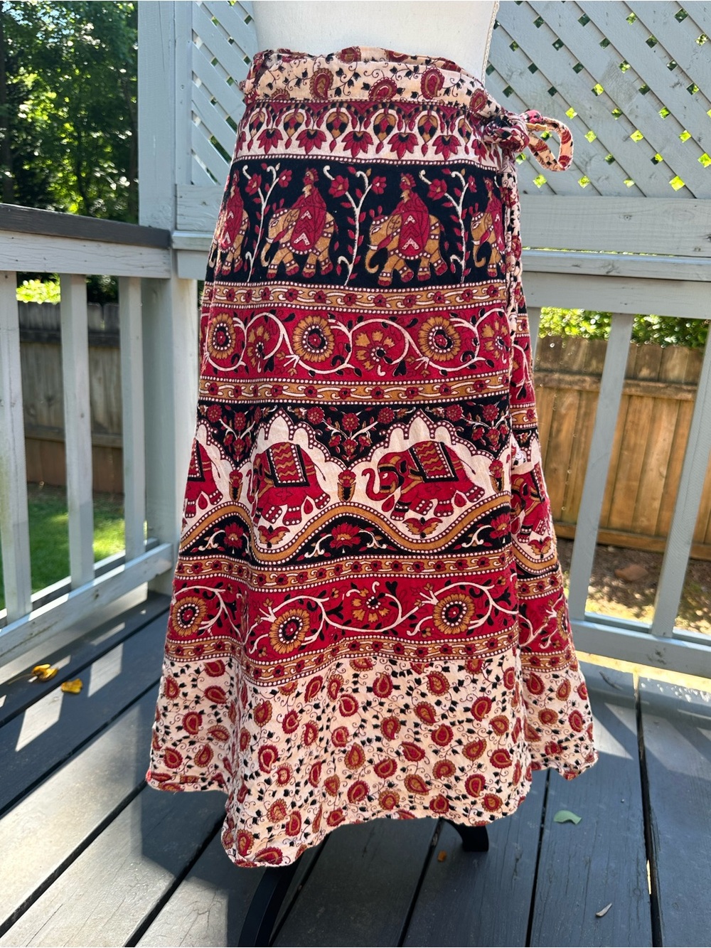 Vintage 70’s Red and cream vintage elephant print maxi skirt with wrap tie waist